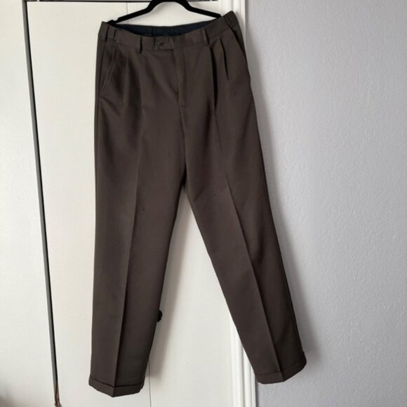 Dress Pants Brown Pleated‎ Cuffed Career Trousers Size Unknown - Picture 1 of 6